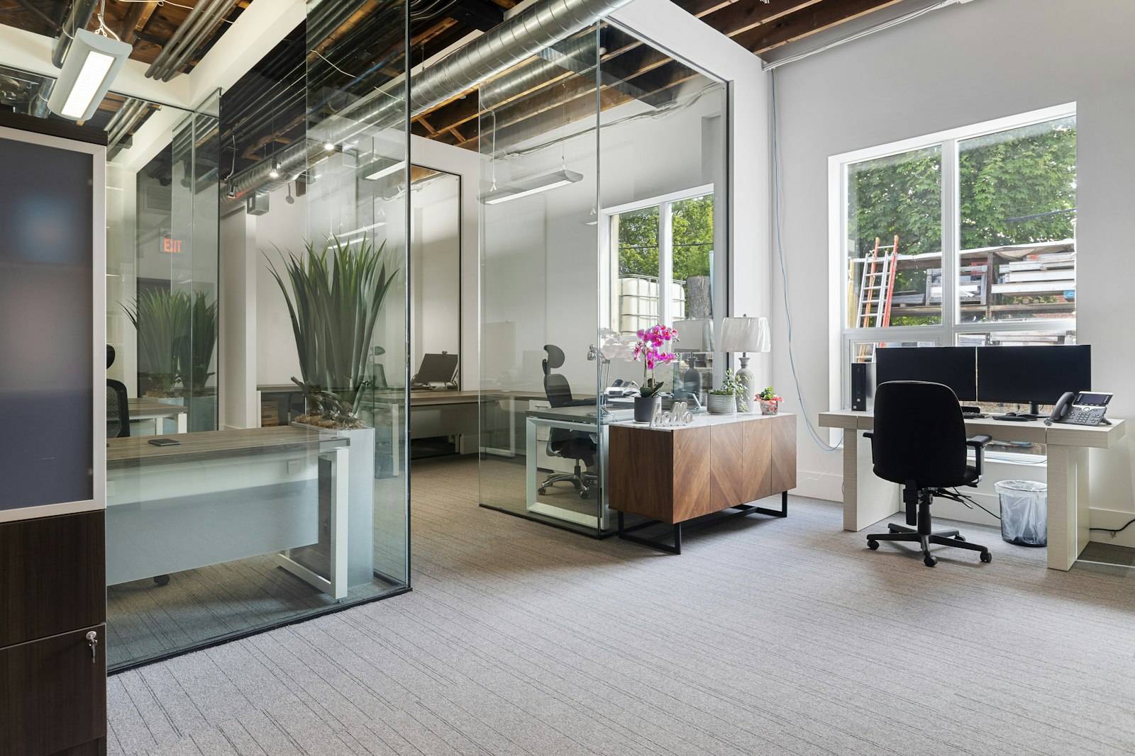 Workplace concept: Focus & flow